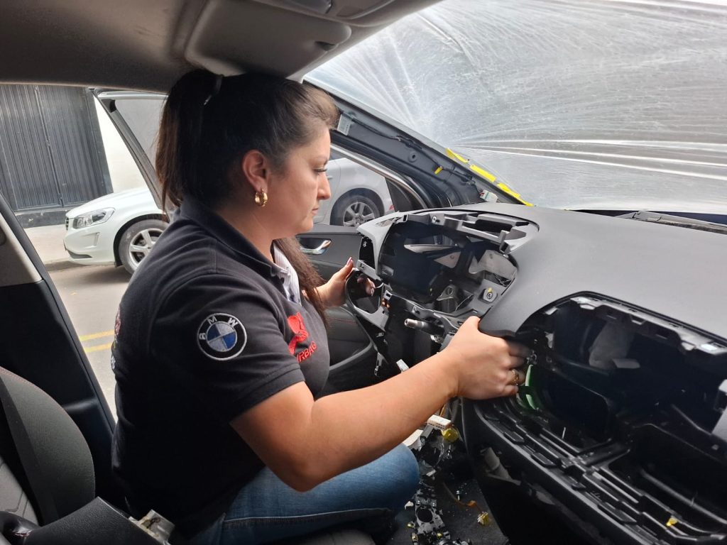 Reparación de airbag en Bogotá para diferentes vehículos